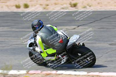 media/Oct-15-2022-TrackXperience (Sat) [[8f70b8b0be]]/Group 2/session 4 turn 1/